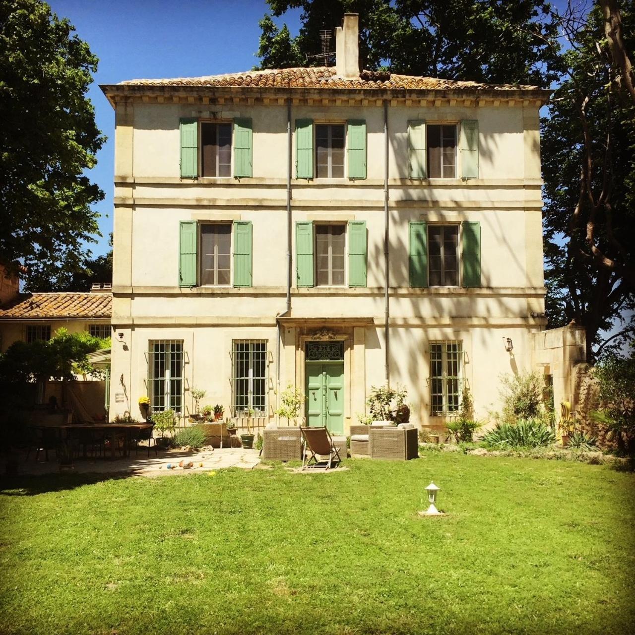 Château Cornillon Arles Exterior foto